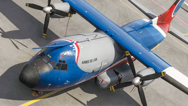AzurPoly C-160 Transall 2024 (MSFS 2024)