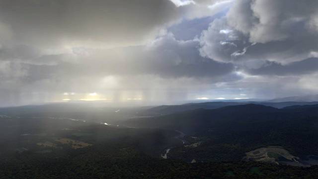 Floyd's Epic Clouds