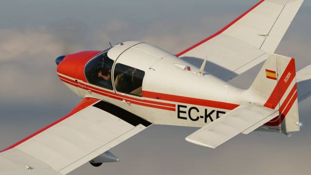 Robin DR400 (X-Plane 12)